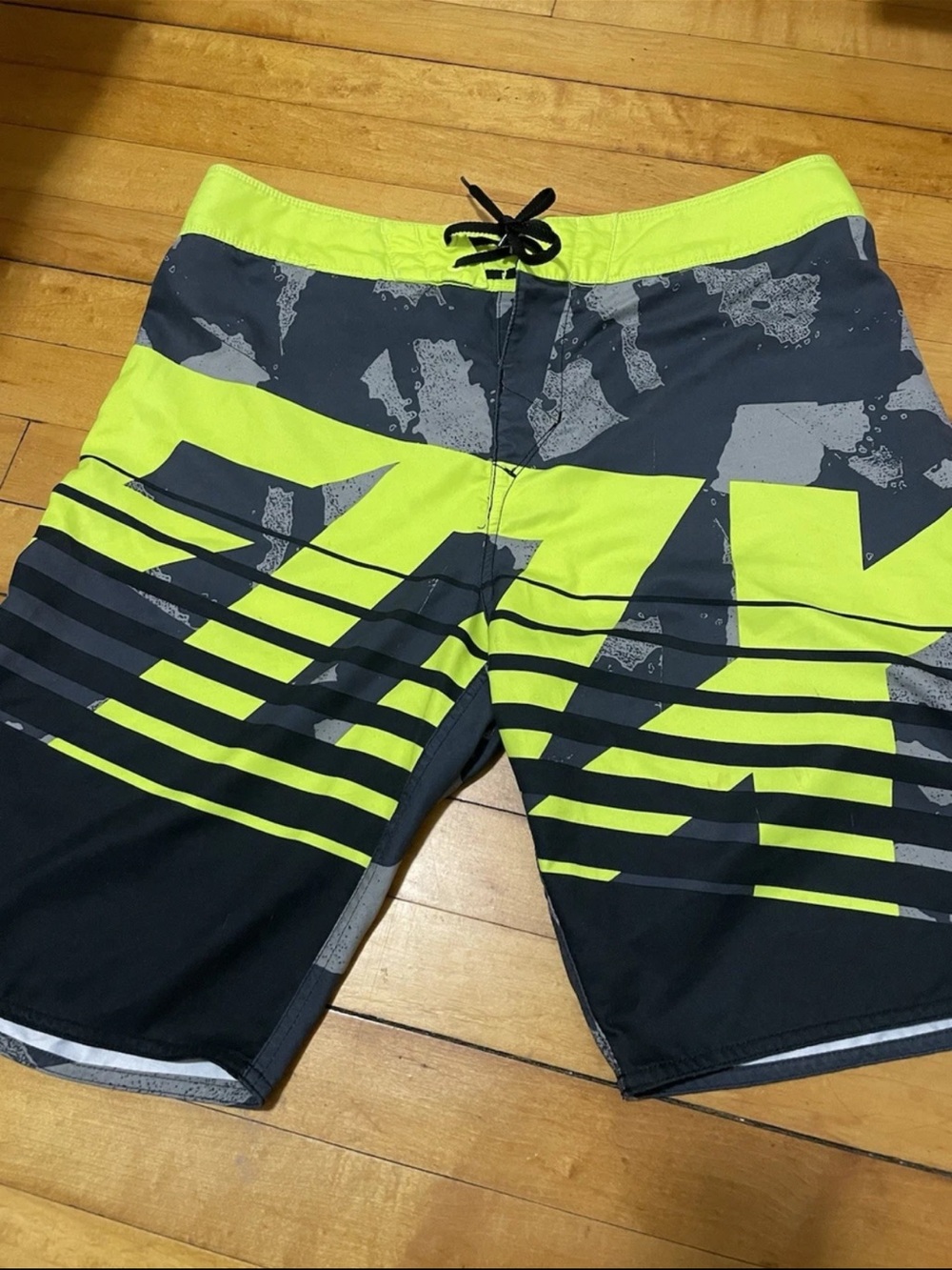 FOX Board Shorts Mens Size 33 Green & Grey Beach Swim